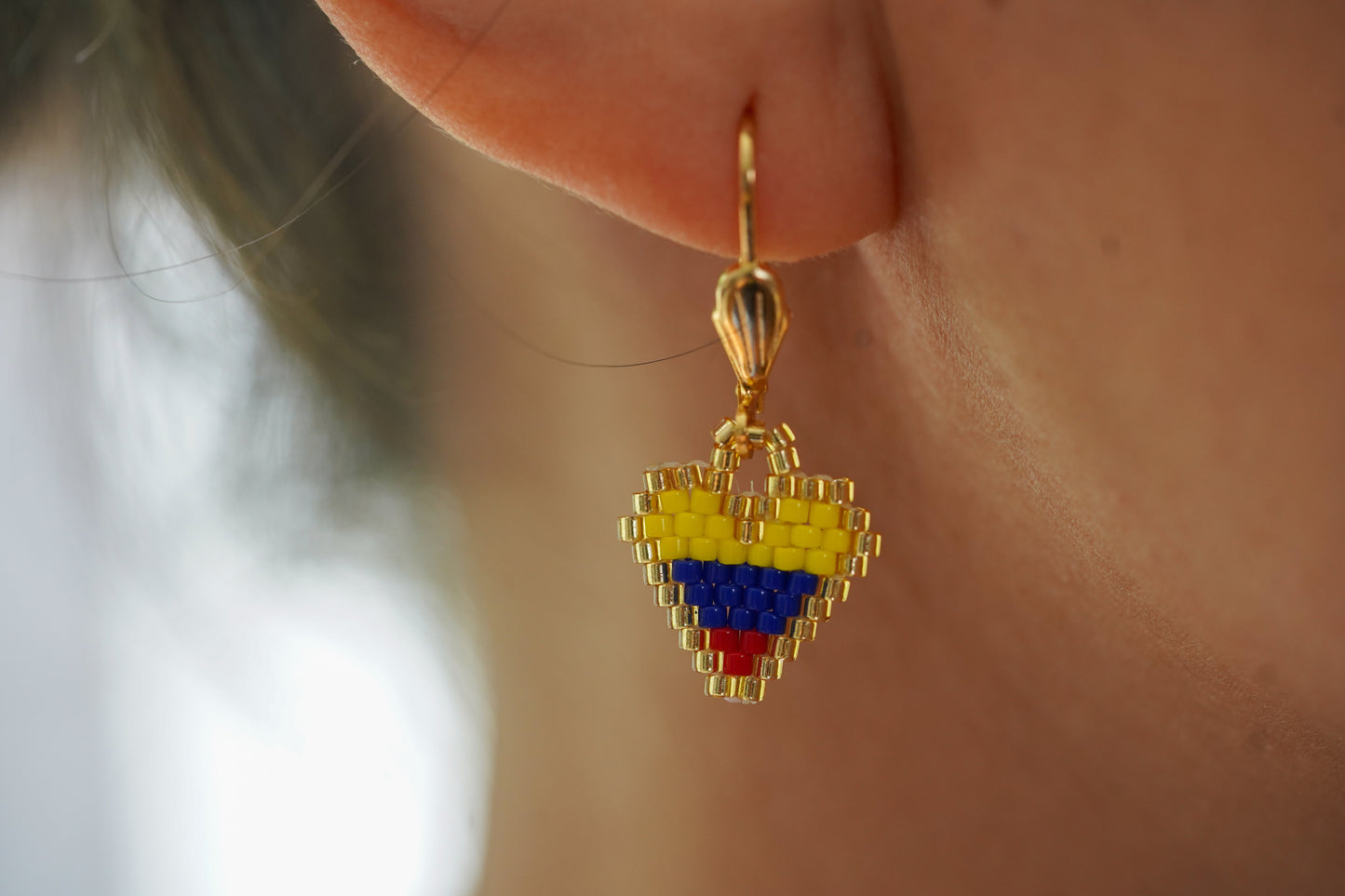 NEW 💛💙♥️⚽ Colombia Heart Beaded Earrings