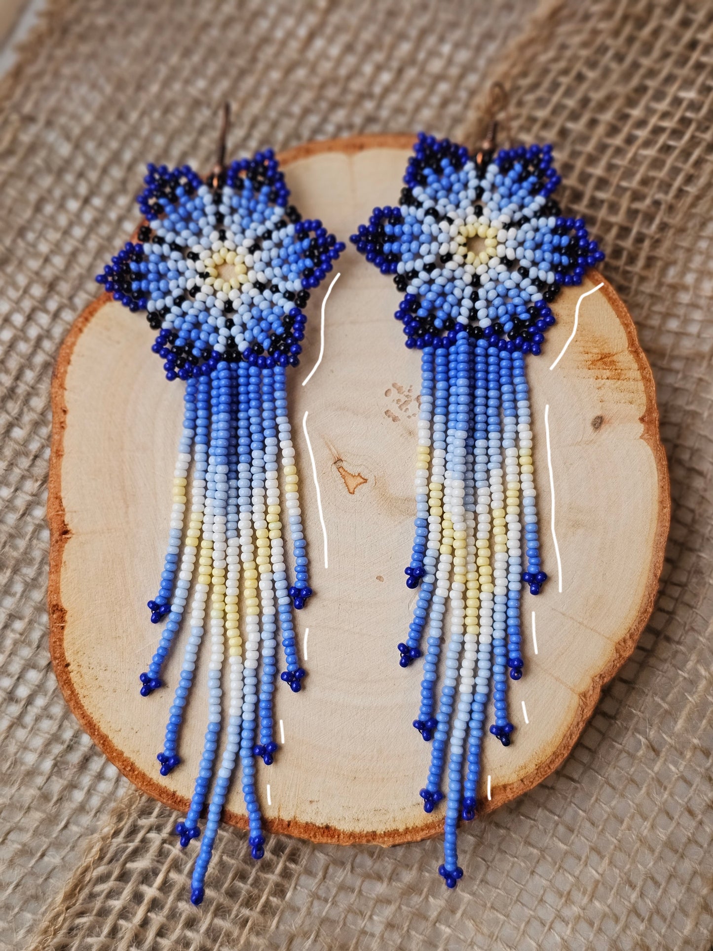 💠✨WINTER SPRING BEADED EARRINGS ✨💙 - Awaska