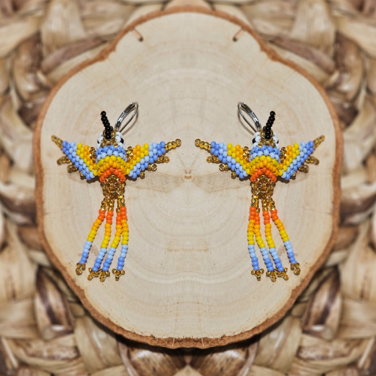 ✨Little hummingbirds ✨ 3D Beaded Earrings