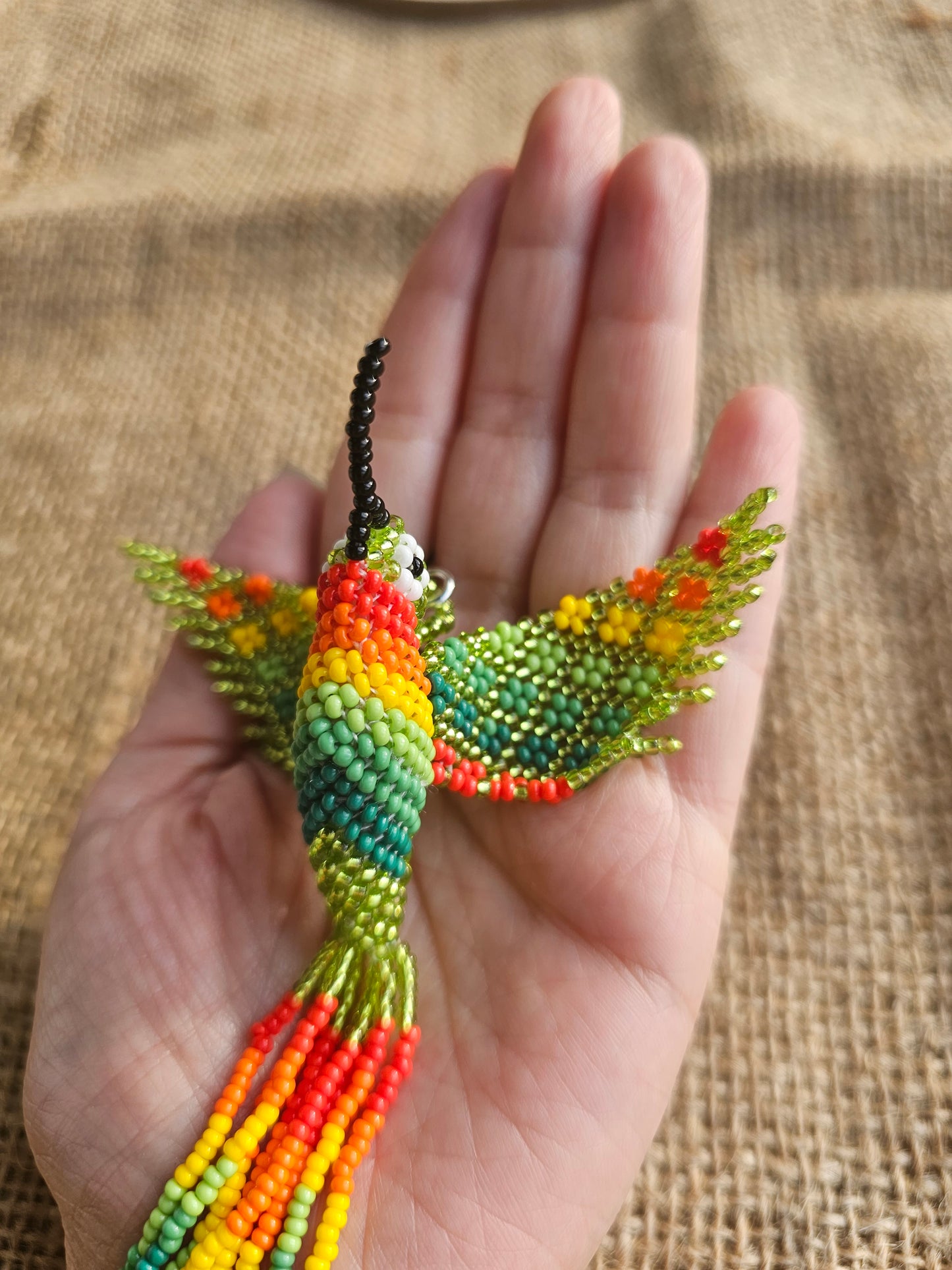 ✨NEW✨Little hummingbird ✨ 3D Beading