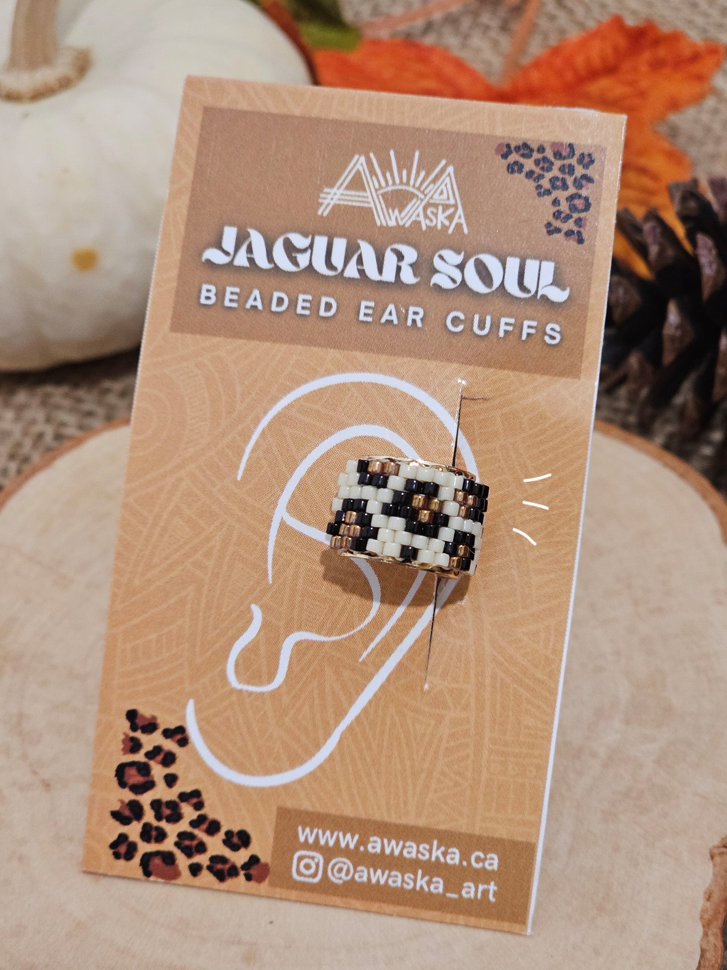 ✨🍁NEW🍁✨ Jaguar Soul Beaded Ear Cuff