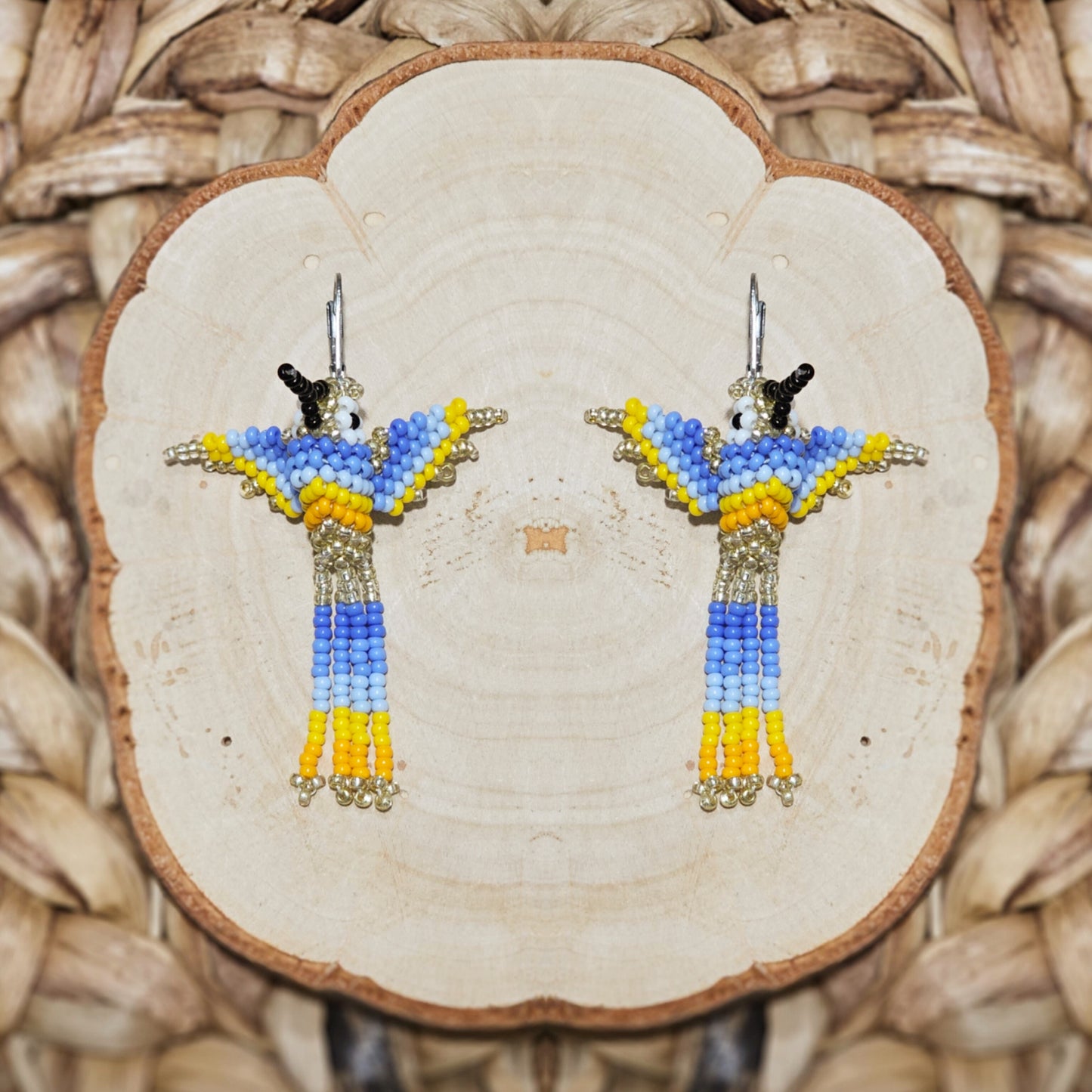 ✨ Little hummingbirds ✨ 3D Beaded Earrings