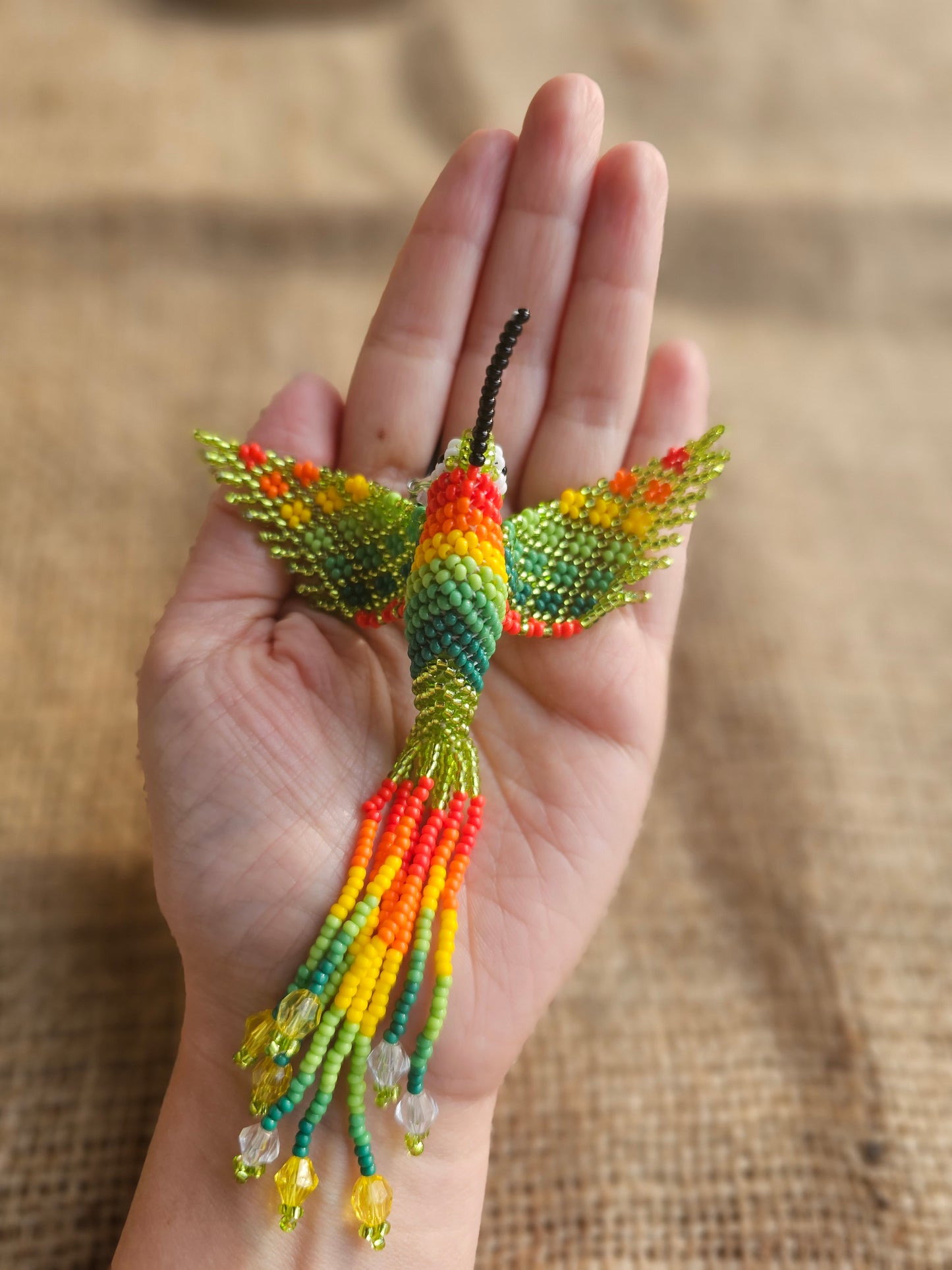 ✨NEW✨Little hummingbird ✨ 3D Beading