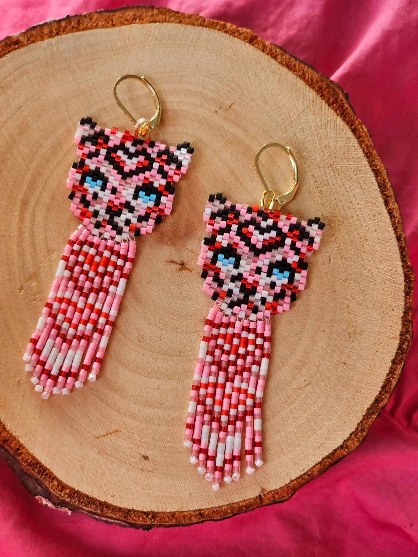 ❤️✨ NEW ✨❤️ SELF LOVE ✨ Jaguar Love Beaded earrings