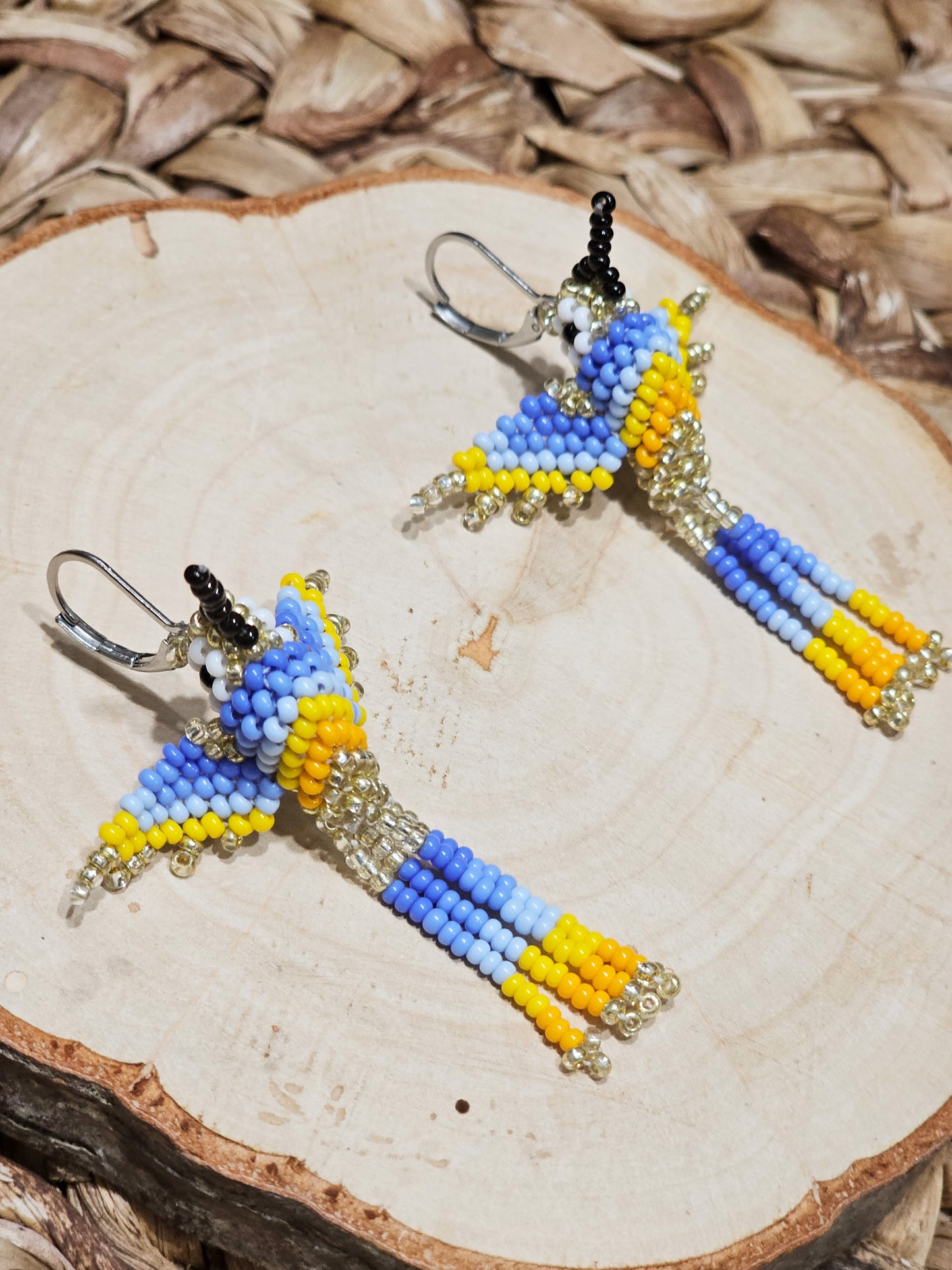 ✨ Little hummingbirds ✨ 3D Beaded Earrings