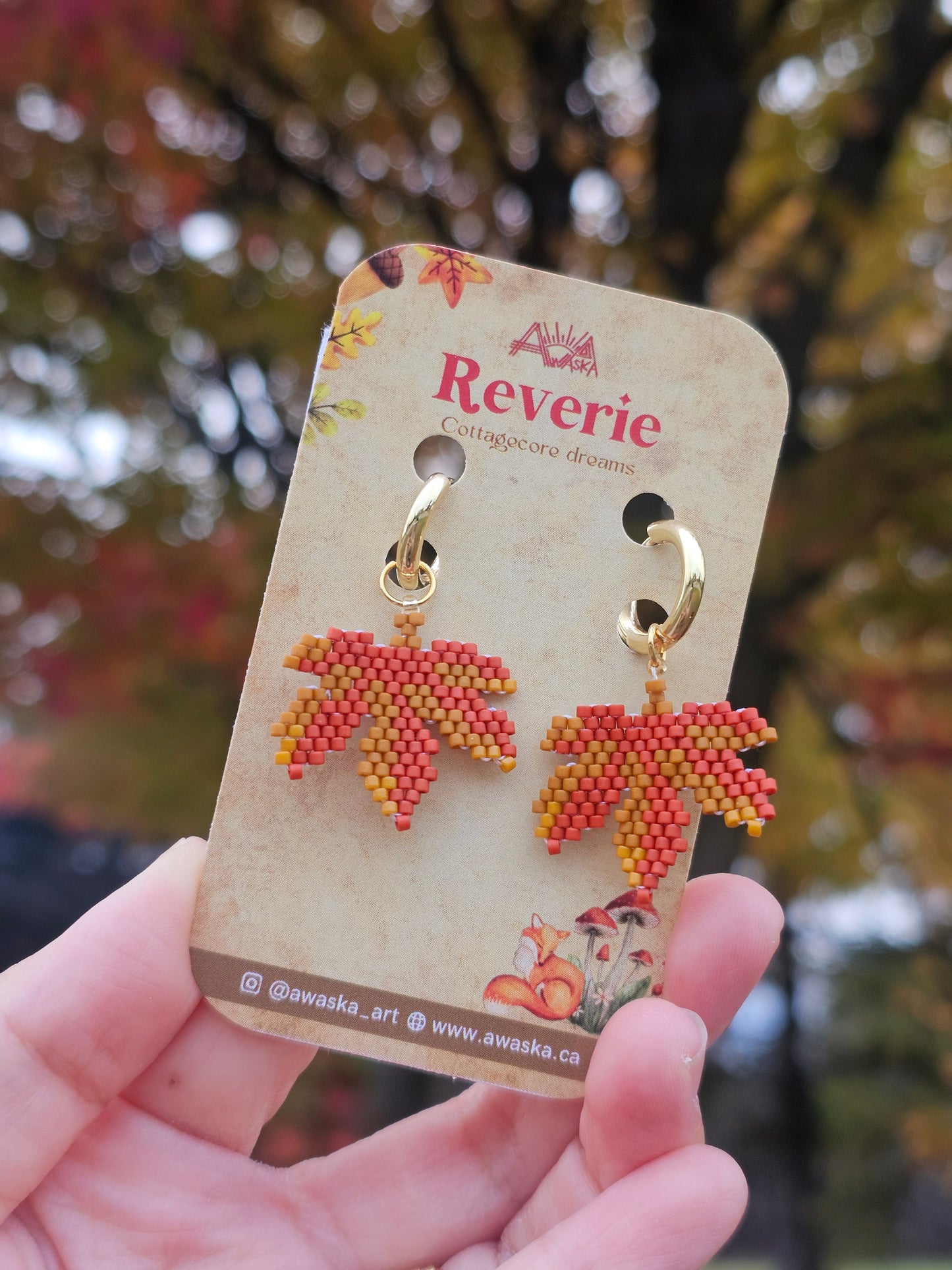 🦊🍁NEW🍂Reverie✨Leaf Beaded earrings 🍂