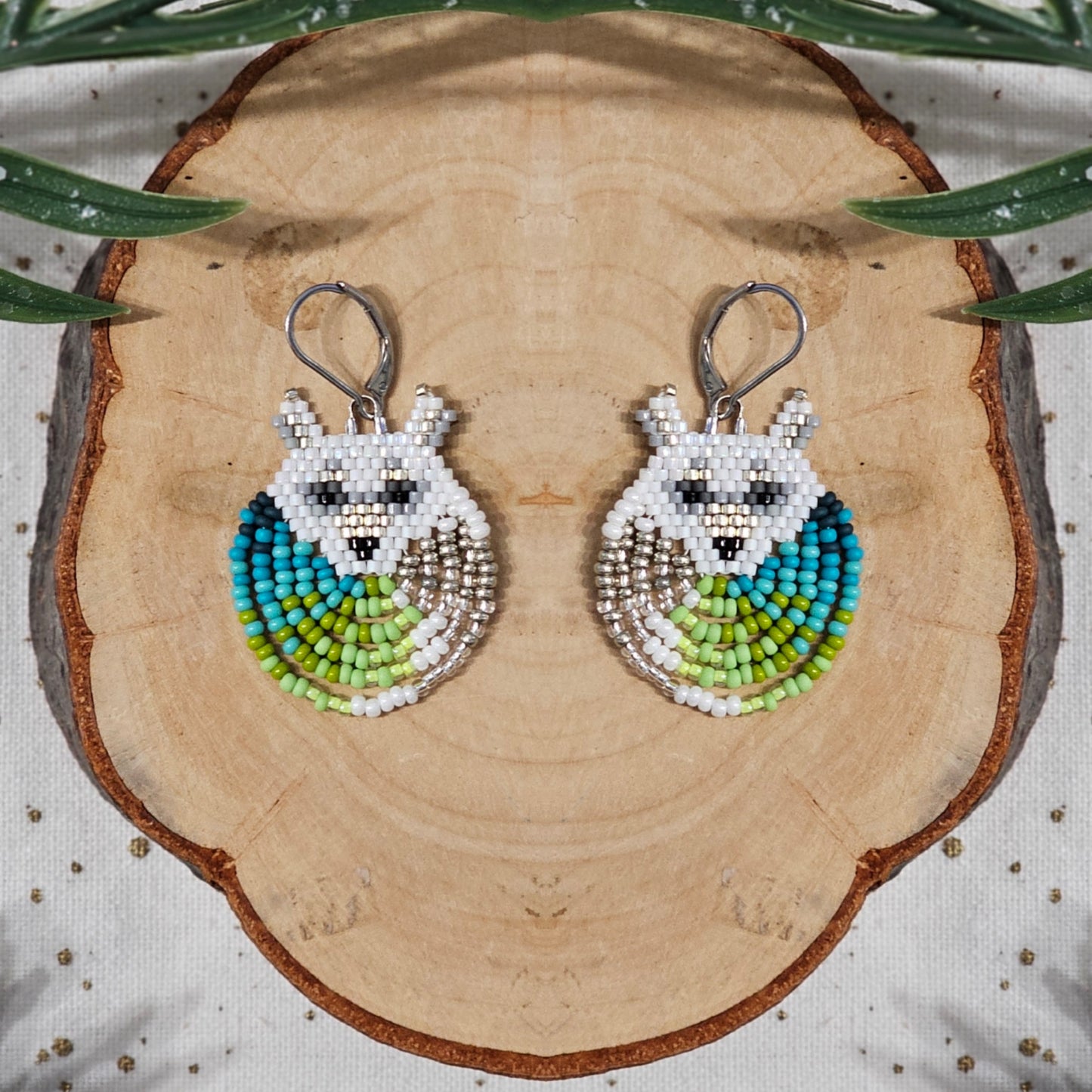 ✨NEW ✨Wild Spirit Collection 🦊 Artic fox Woolf Beading Earrings