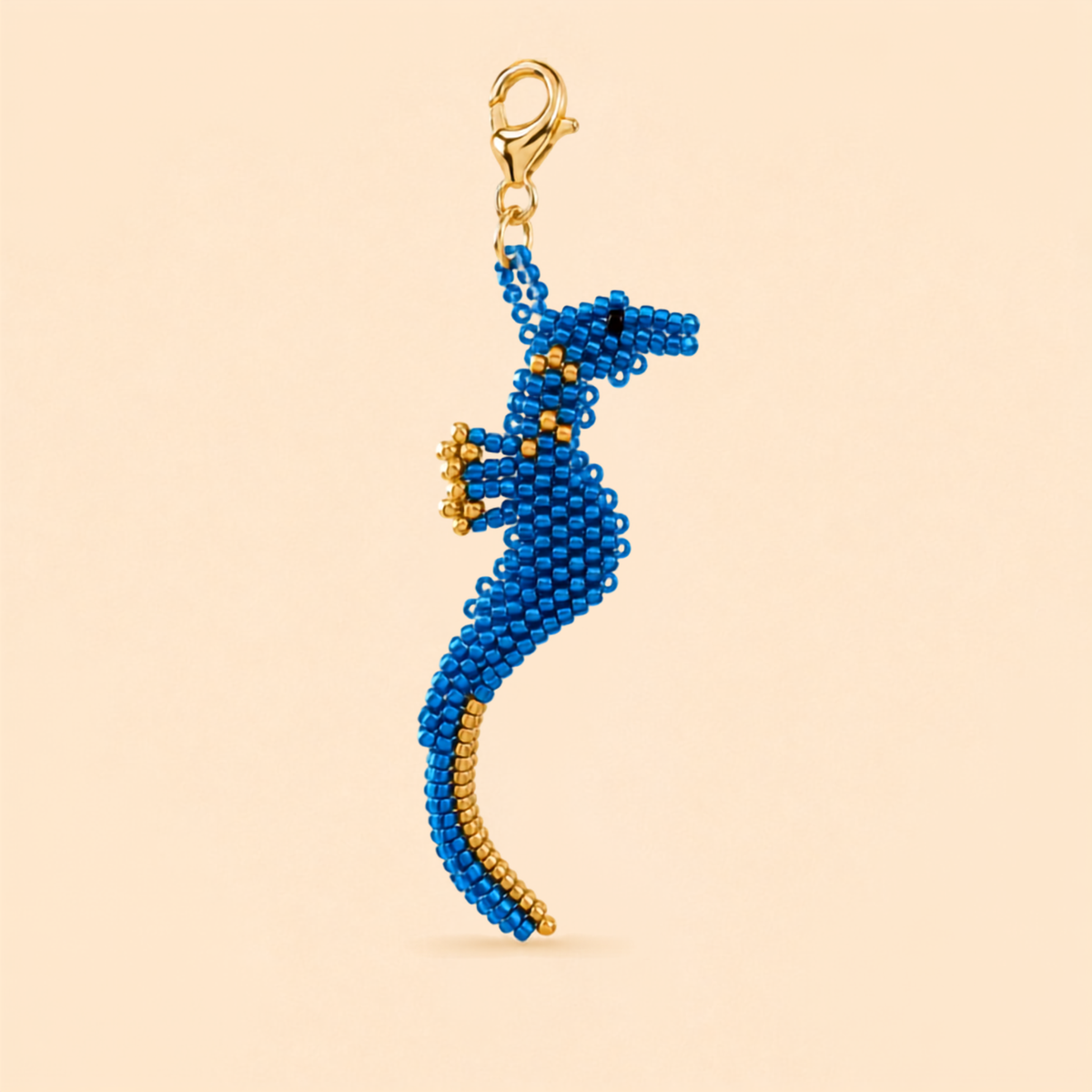 🐚 Seahorse Charm