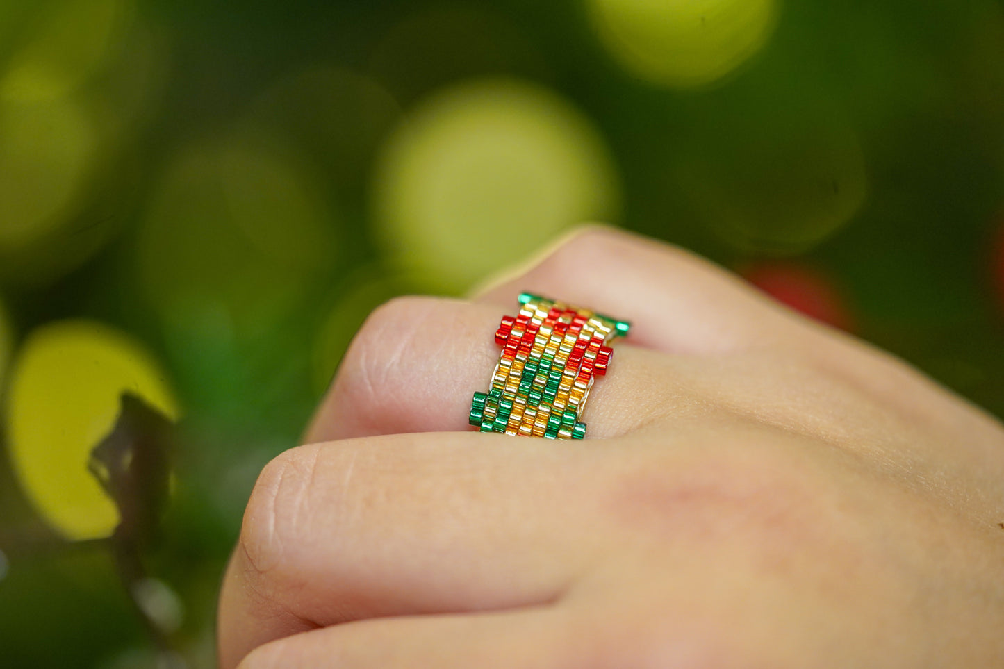 ❤️🎄NEW🎄❤️ Sound of Flowers Christmas Beaded Ring  ✨