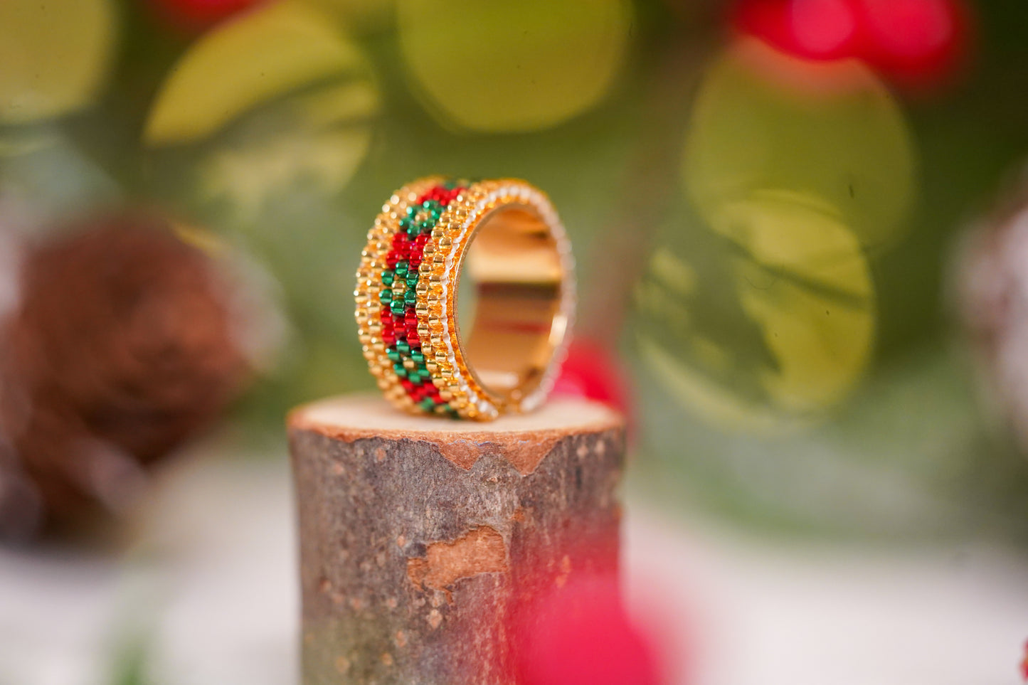 ❤️🎄NEW🎄❤️ Sound of Flowers Christmas Beaded Ring  ✨