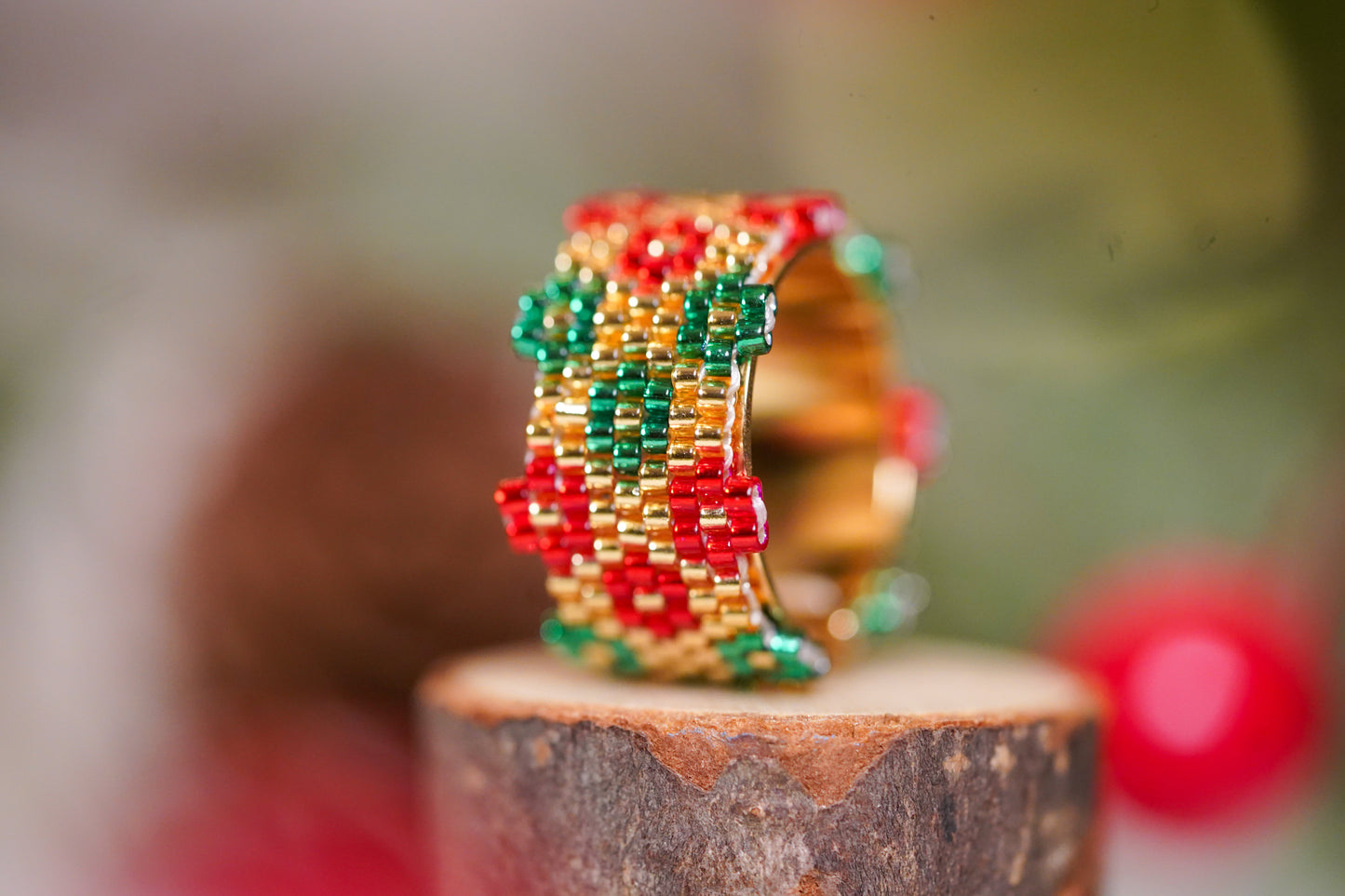 ❤️🎄NEW🎄❤️ Sound of Flowers Christmas Beaded Ring  ✨
