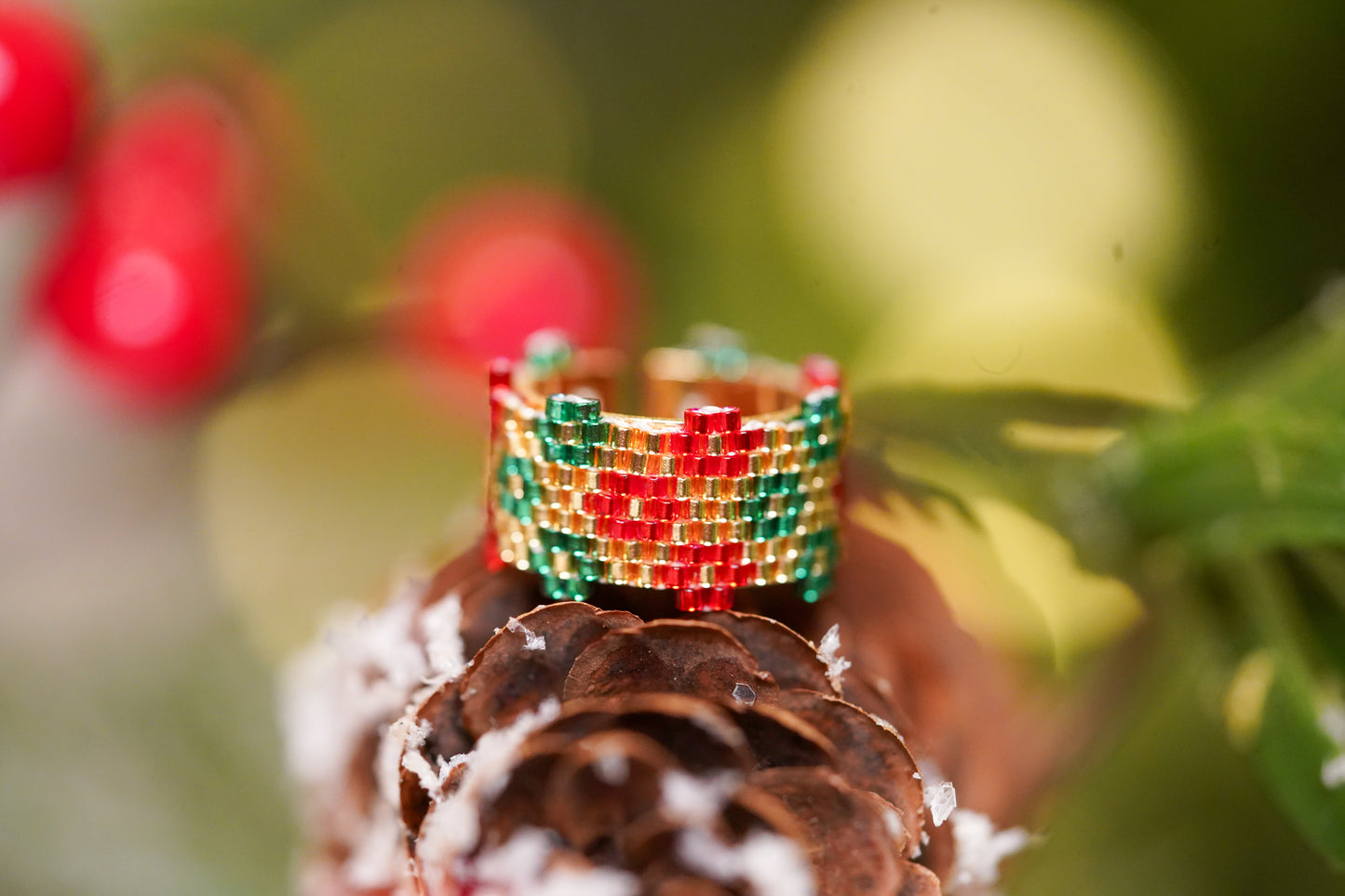 ❤️🎄NEW🎄❤️ Sound of Flowers Christmas Beaded Ring  ✨