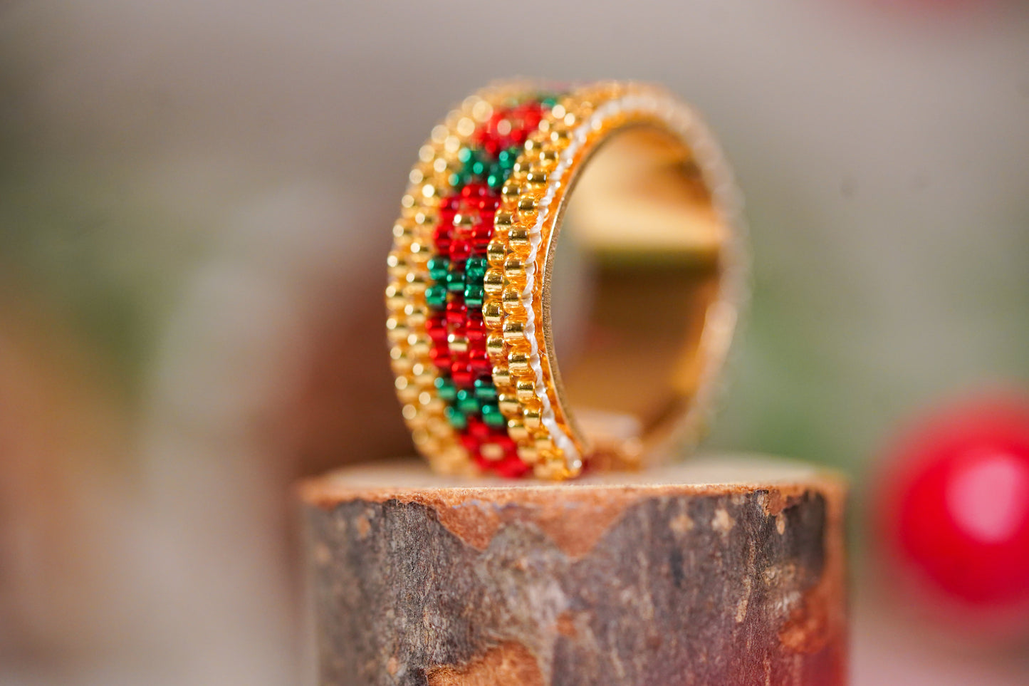 ❤️🎄NEW🎄❤️ Sound of Flowers Christmas Beaded Ring  ✨