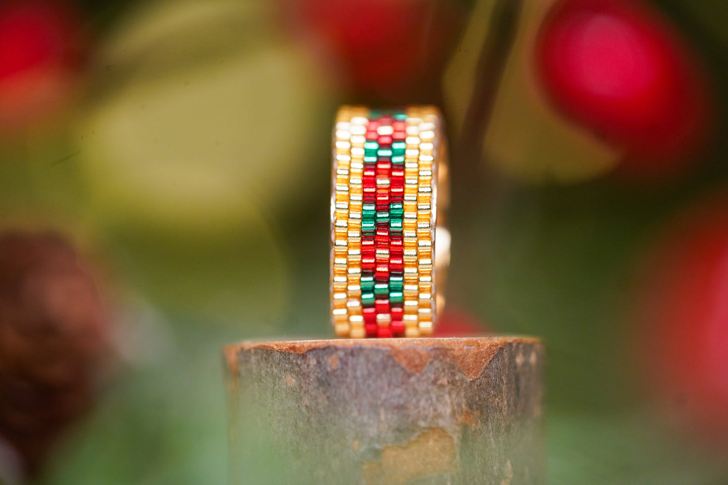 ❤️🎄NEW🎄❤️ Sound of Flowers Christmas Beaded Ring  ✨