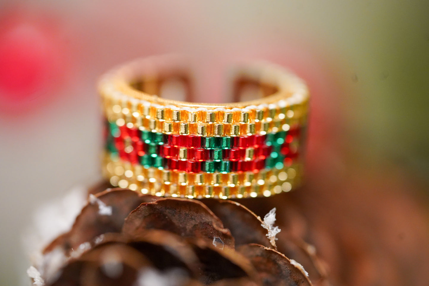 ❤️🎄NEW🎄❤️ Sound of Flowers Christmas Beaded Ring  ✨