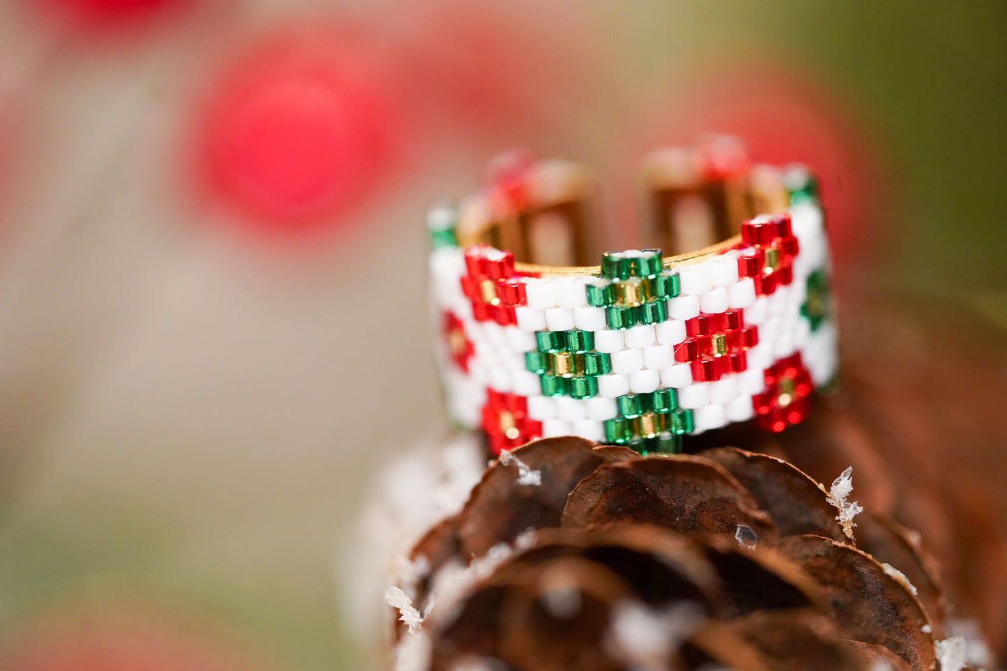 ❤️🎄NEW🎄❤️ Sound of Flowers Christmas Beaded Ring  ✨