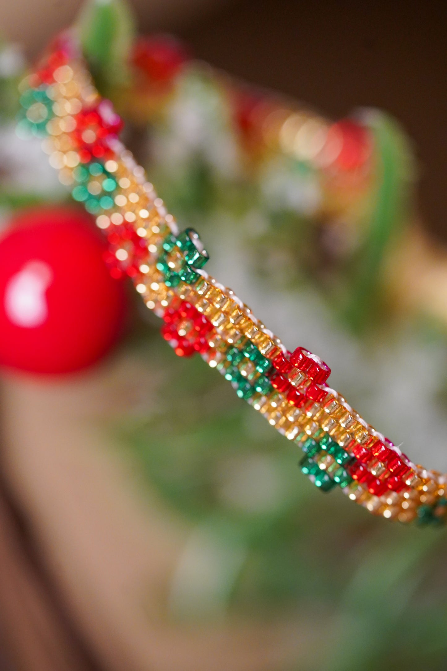 ❤️🎄NEW🎄❤️ Sound of Flowers Christmas Beaded Bracelet  ✨