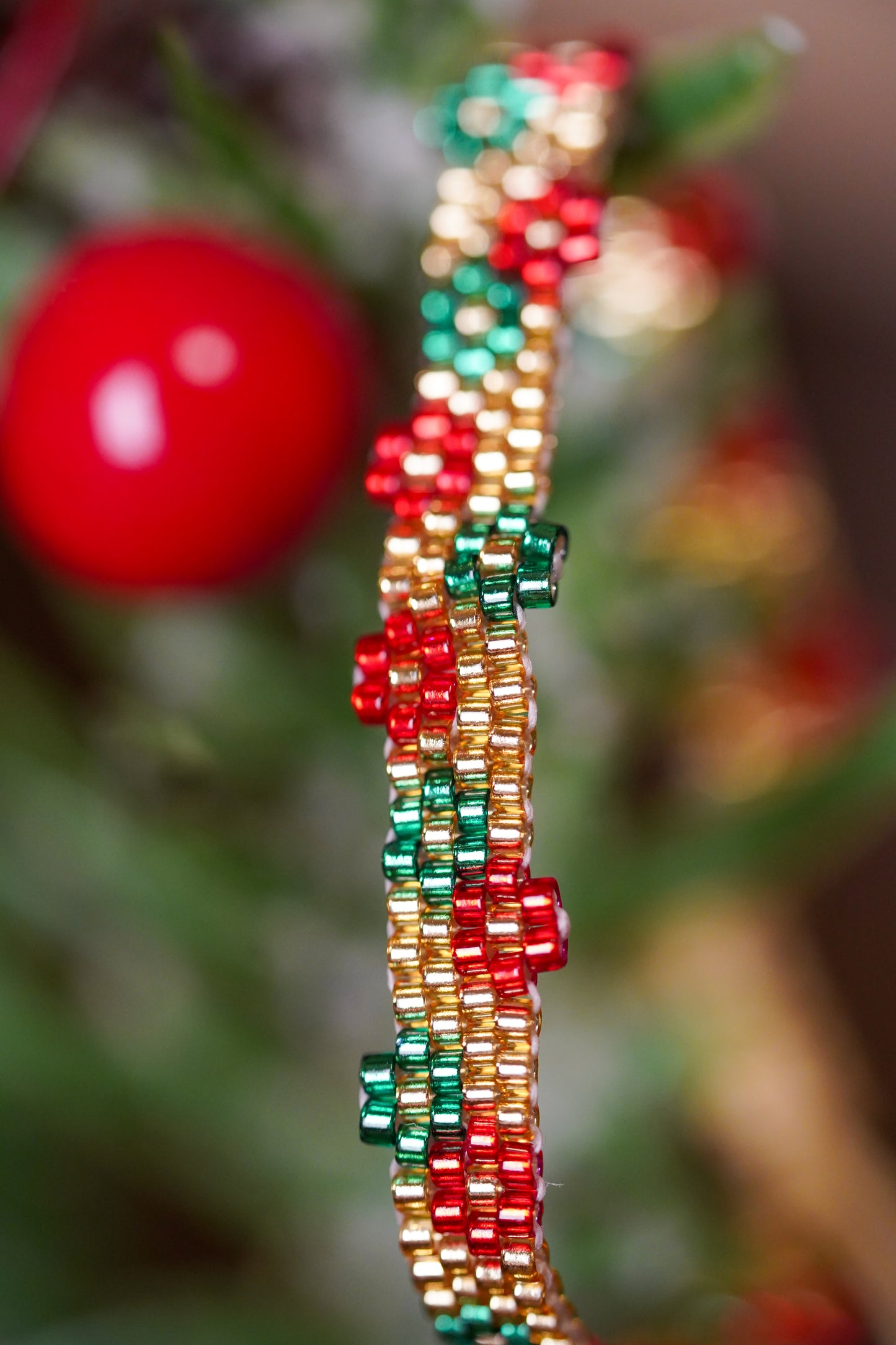 ❤️🎄NEW🎄❤️ Sound of Flowers Christmas Beaded Bracelet  ✨