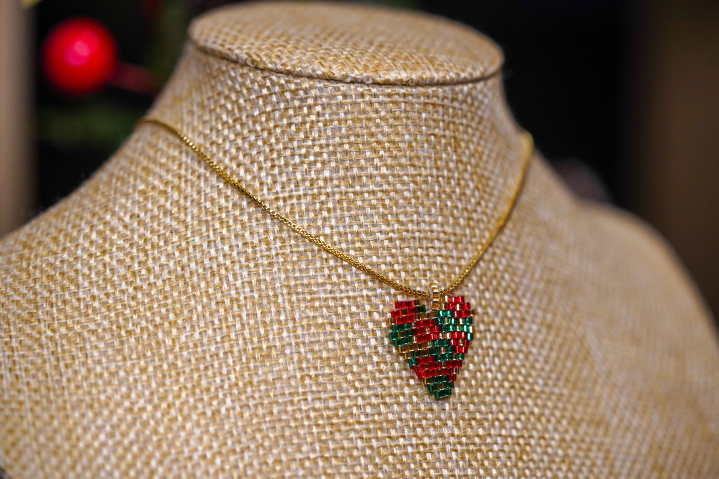 ❤️🎄NEW🎄❤️ Sound of Flowers Christmas Beaded Necklace ✨