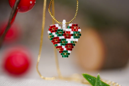 ❤️🎄NEW🎄❤️ Sound of Flowers Christmas Beaded Necklace ✨
