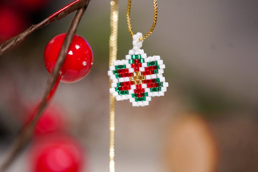 ❤️🎄NEW🎄❤️ Sound of Flowers Christmas Beaded Necklace ✨