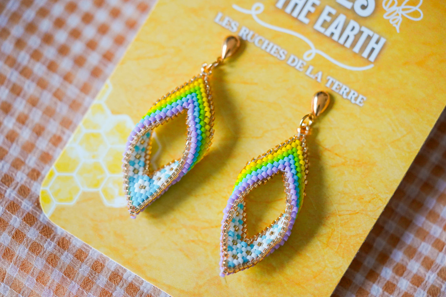 💛✨ NEW✨🐝 HIVES OF THE EARTH ✨ Hive Blossom Earrings