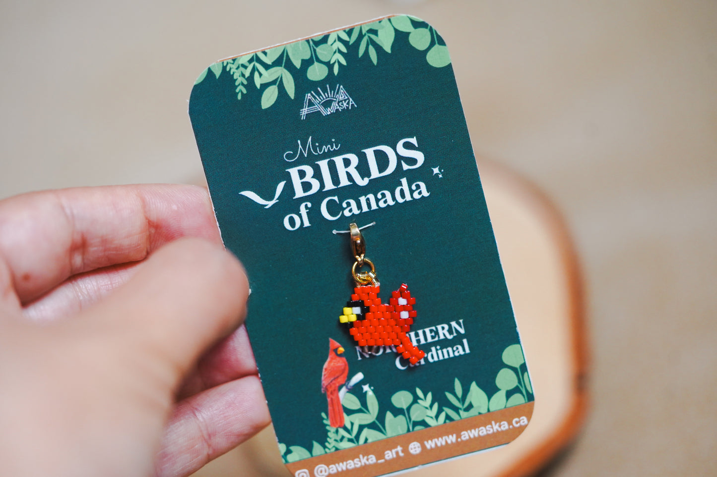 🌟 NEW✨ BEADED CHARMS ♥️ BIRDS OF CANADA (Mini) ✨ Red cardinal