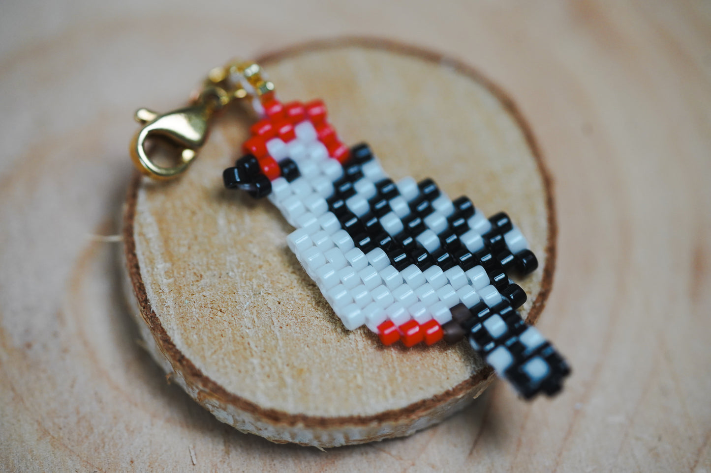 🌟 NEW✨ BEADED  CHARMS ♥️ BIRDS OF CANADA (Medium) ✨ Woodpecker