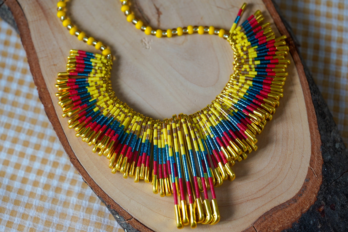 NEW 💛💙♥️⚽ Colombia Condor Spirit Beaded Necklace 🇨🇴✨