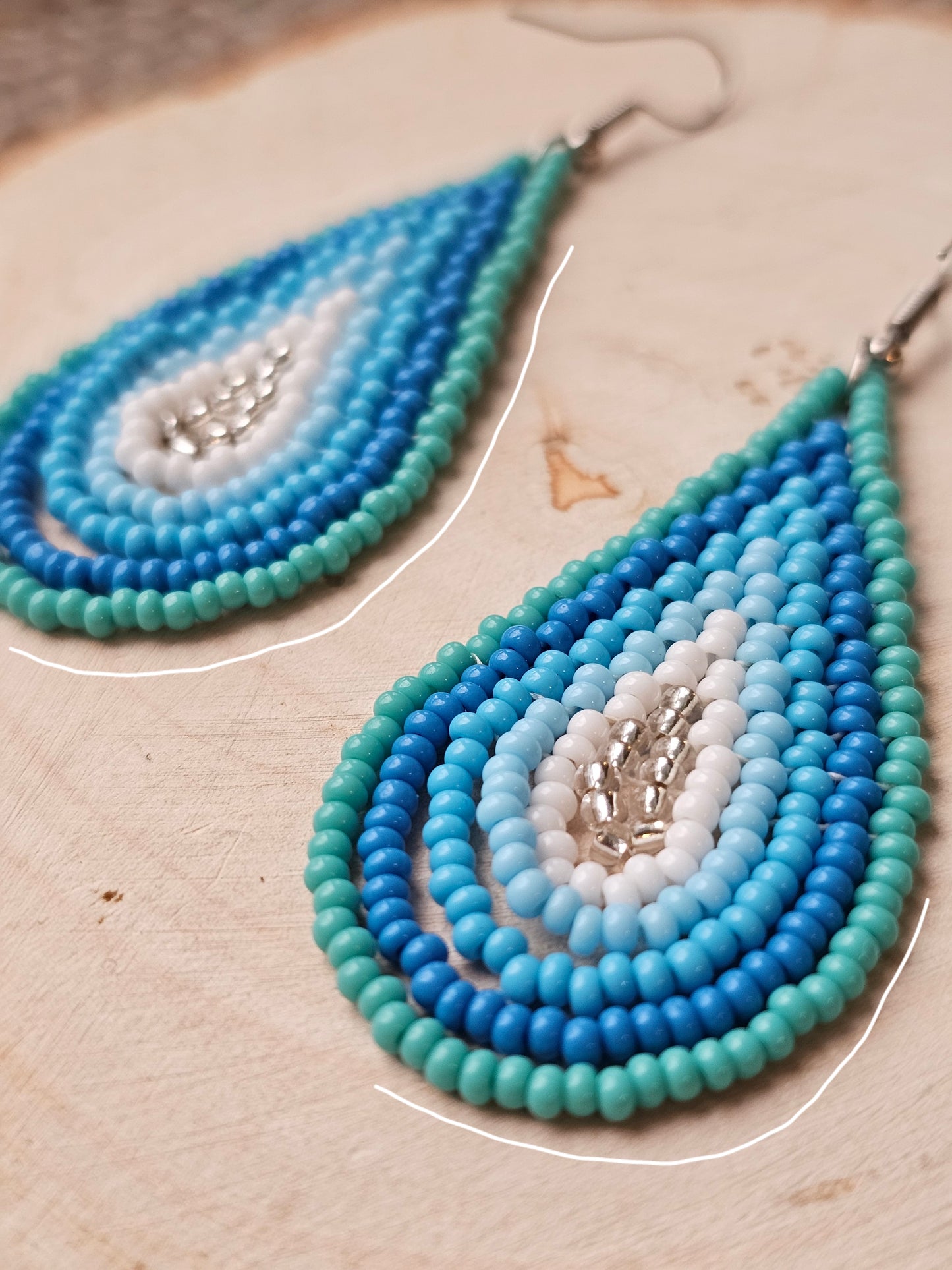 💠✨WINTER SPRING BEADED EARRINGS ✨💙 - Awaska