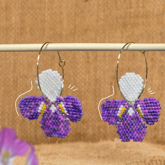✨NEW✨ Les fleurs du Québec 🌸 Beaded Earrings 🌸 Impatiente de Balfour
