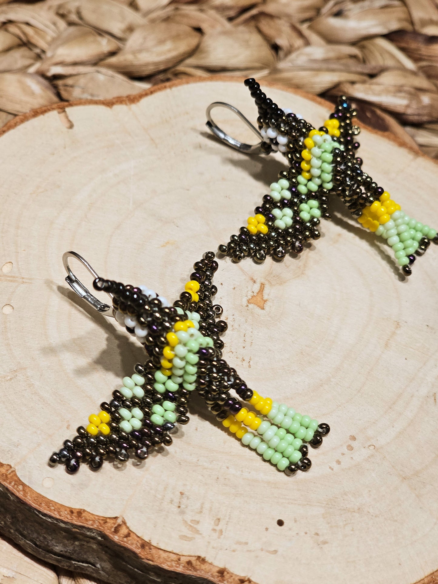 ✨ Little hummingbirds ✨ 3D Beaded Earrings