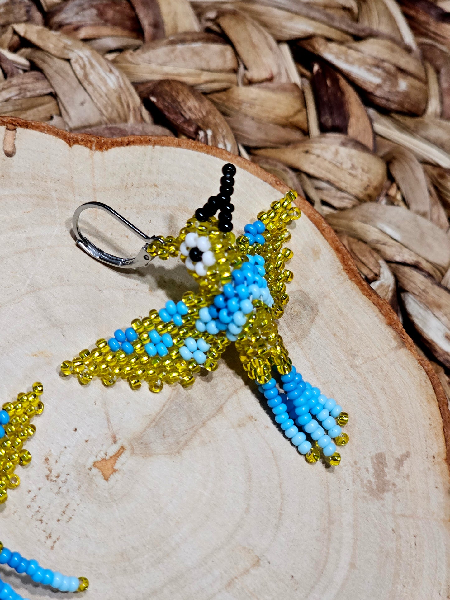 ✨ Little hummingbirds ✨ 3D Beaded Earrings