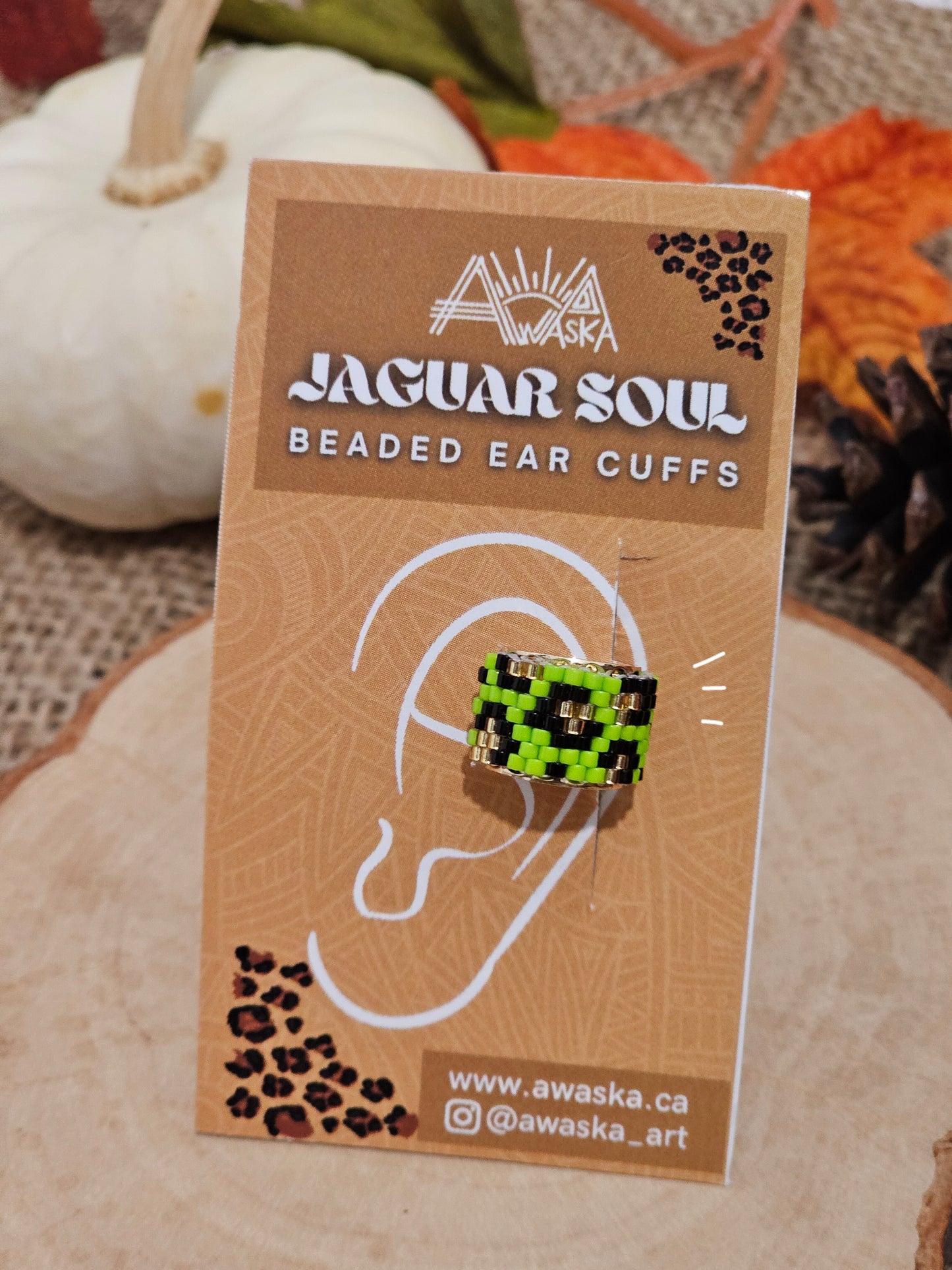 ✨🍁NEW🍁✨ Jaguar Soul Beaded Ear Cuff