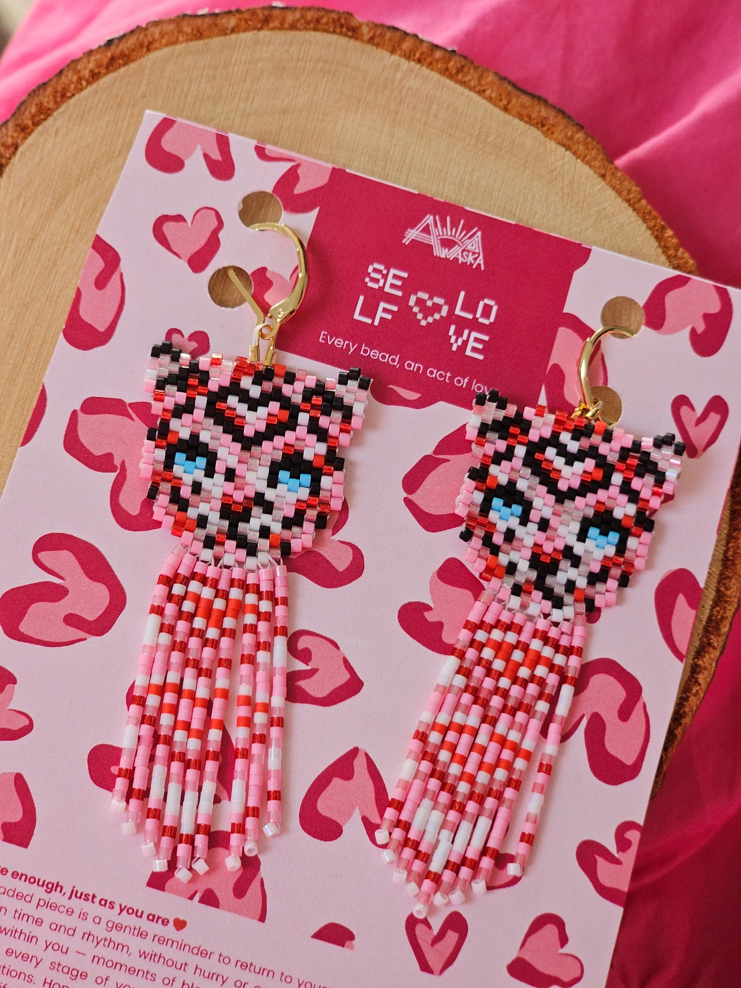 ❤️✨ NEW ✨❤️ SELF LOVE ✨ Jaguar Love Beaded earrings