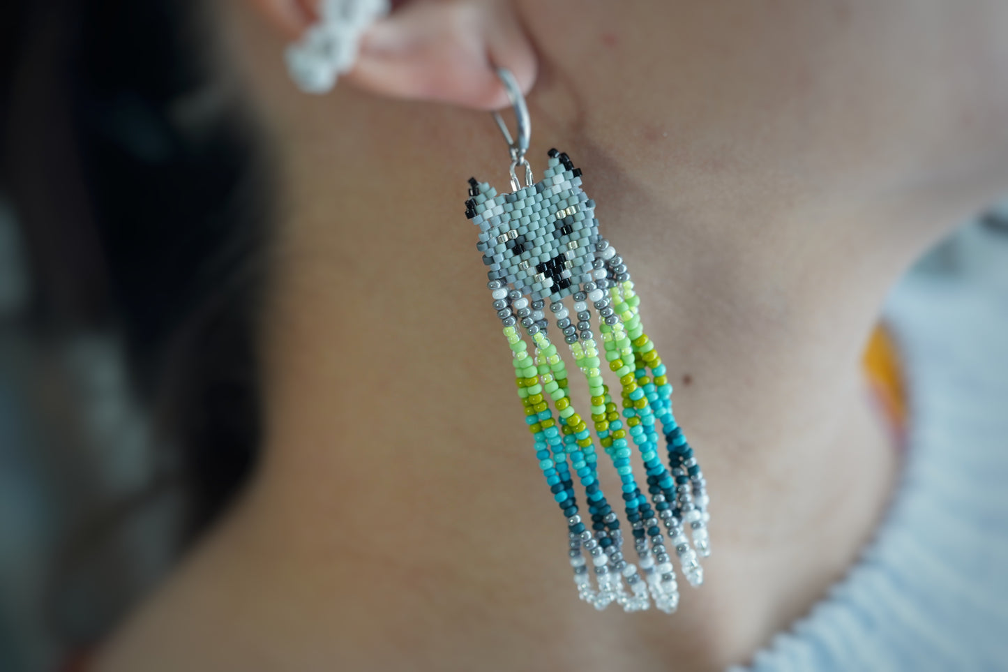 ✨NEW ✨Wild Spirit Collection 🐺 Gray Woolf Beading Earrings