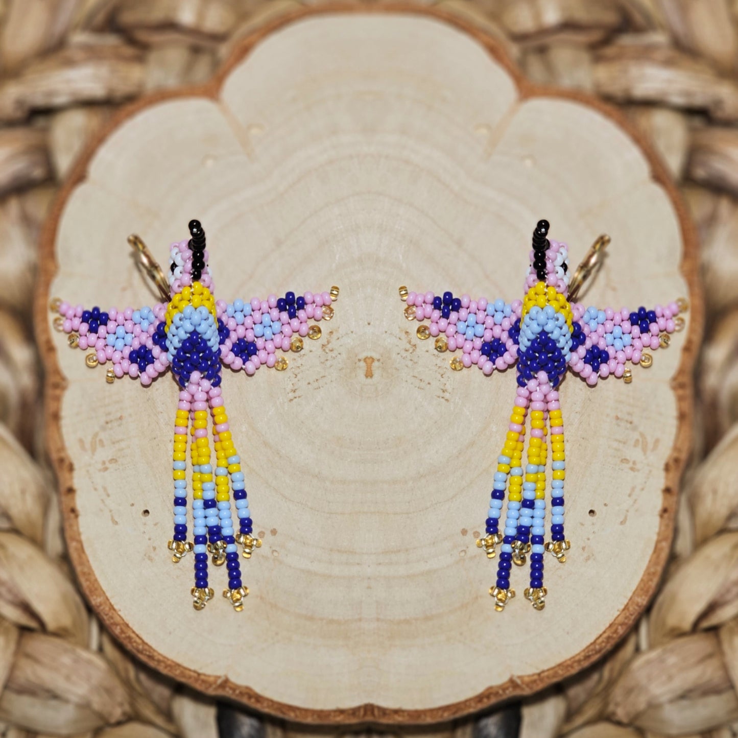 ✨ Little hummingbirds ✨ 3D Beaded Earrings