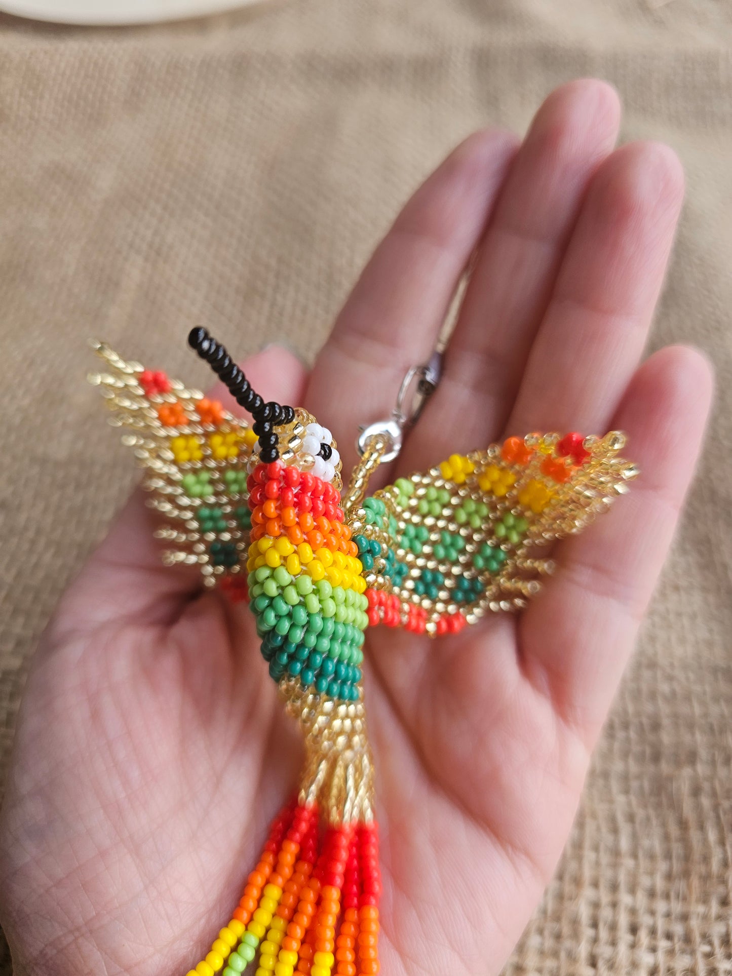 ✨NEW✨Little hummingbird ✨3D Beading