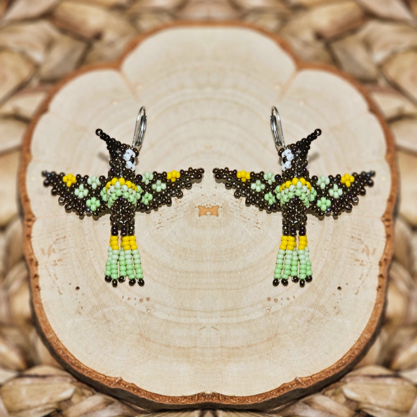 ✨ Little hummingbirds ✨ 3D Beaded Earrings