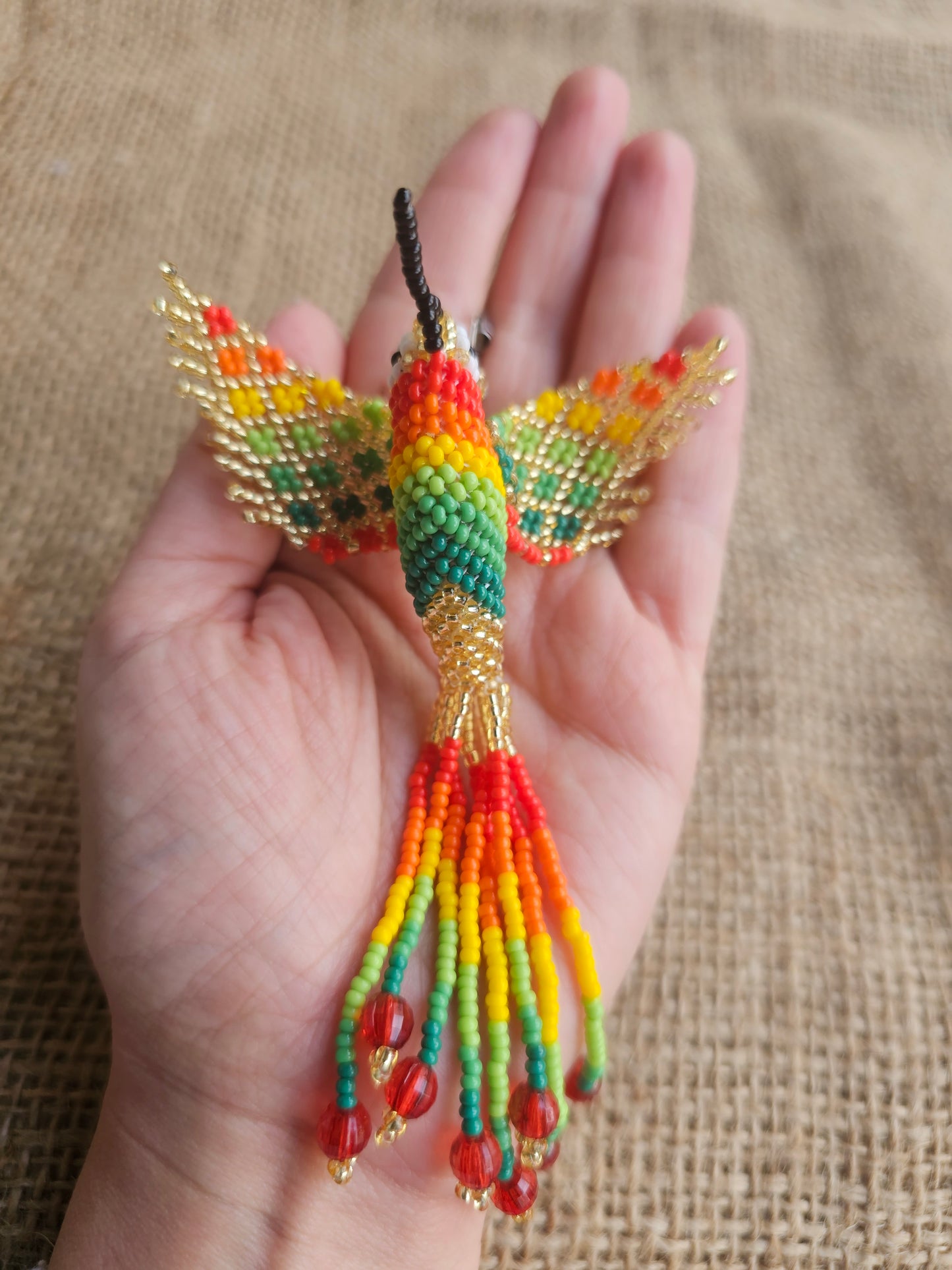 ✨NEW✨Little hummingbird ✨3D Beading