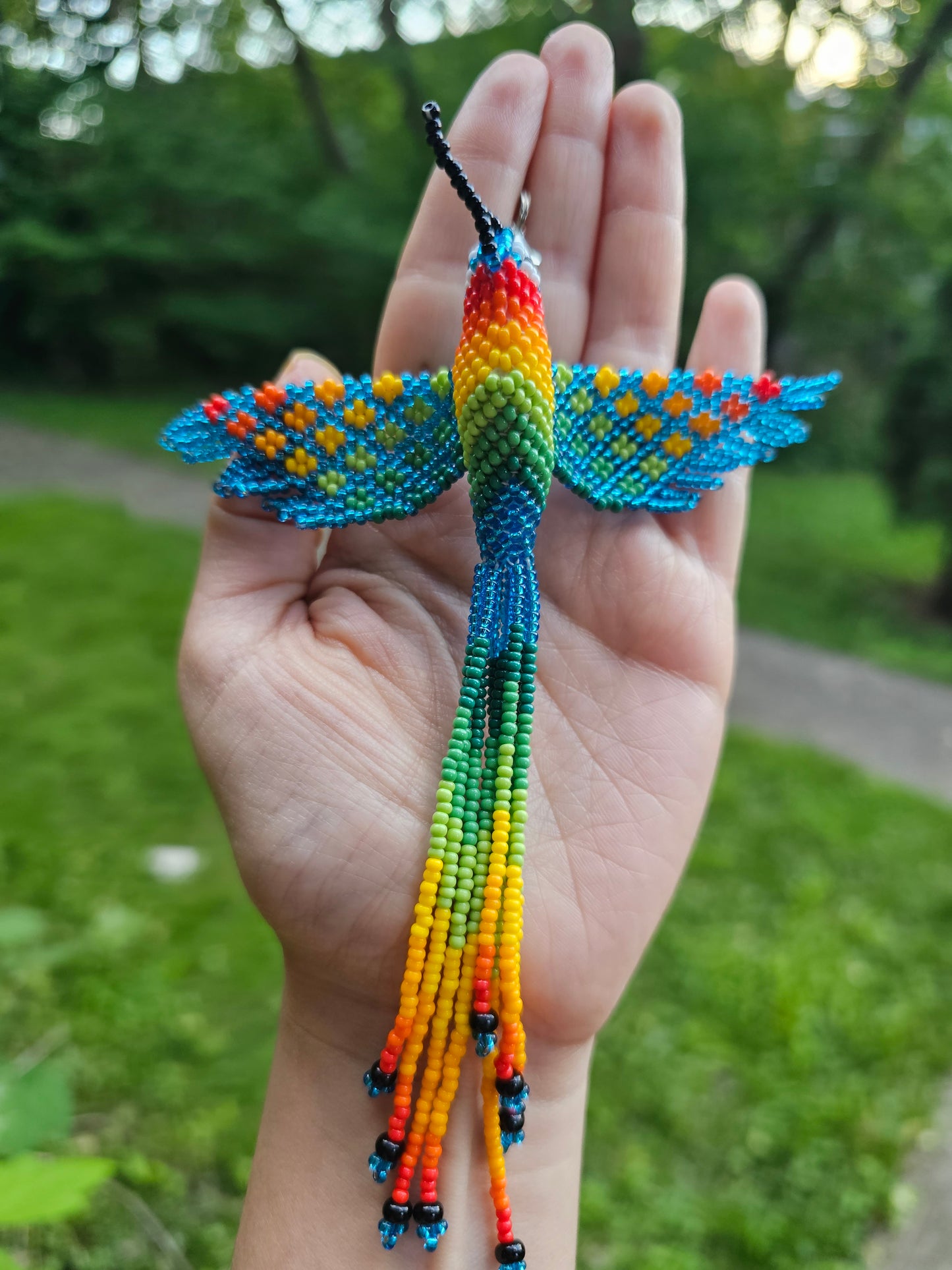 ✨NEW✨Little hummingbird ✨ 3D Beading